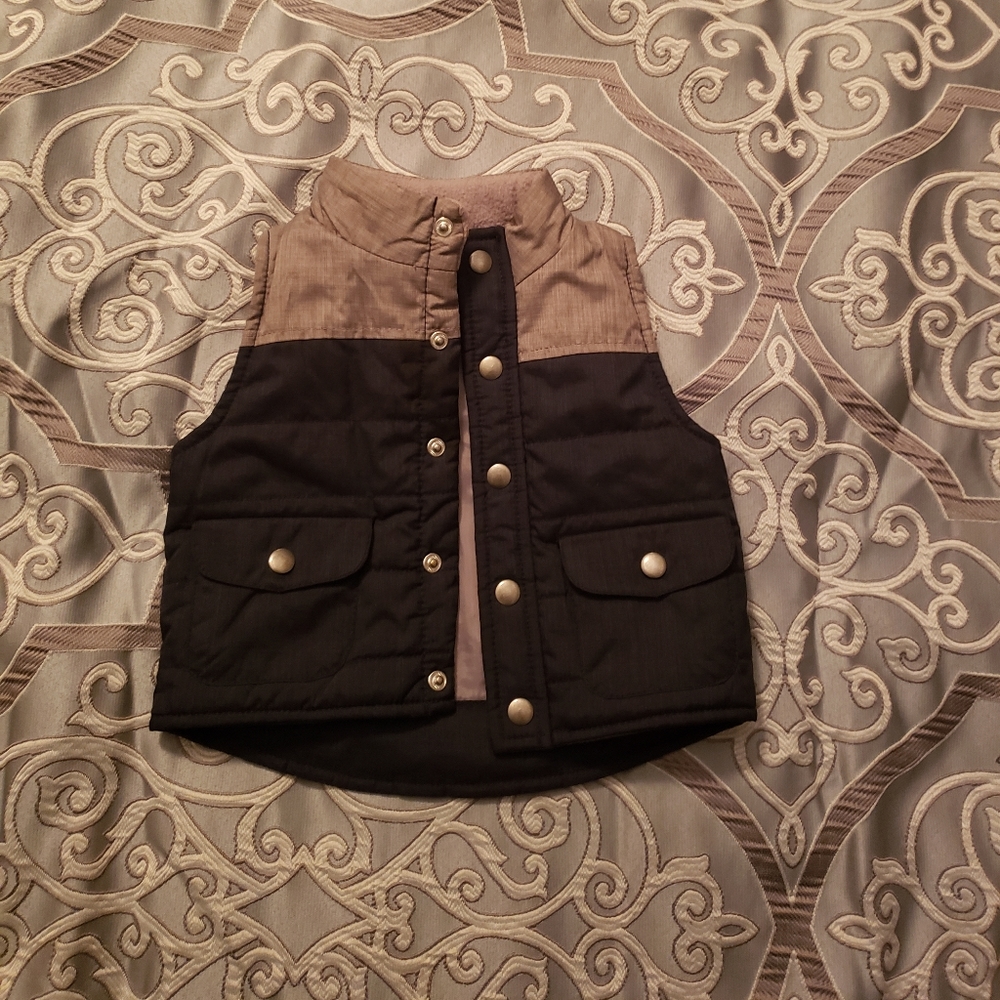 Cherokee kids Vest.